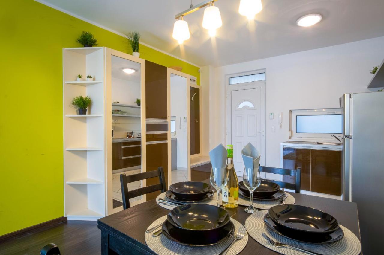 Myflat Siofok Beach Apartment Экстерьер фото